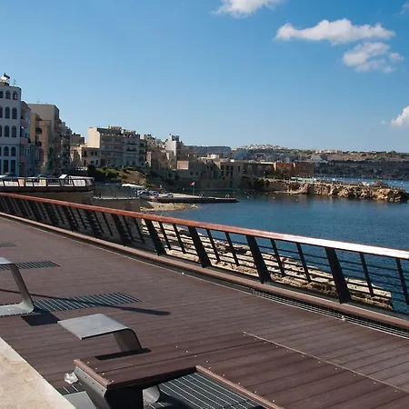 Seashells Apartments With Terrace, Just Off The Seafront In Bugibba - By Getawaysmalta St. Paul's Bay Room photo