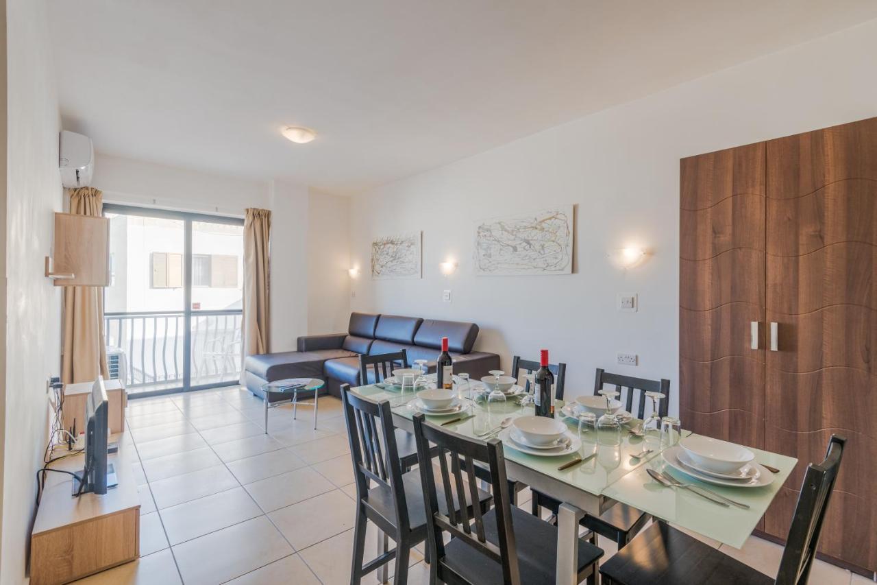 Apartment Seashells With Terrace, Just Off The Seafront In Bugibba - By Getawaysmalta St. Paul's Bay